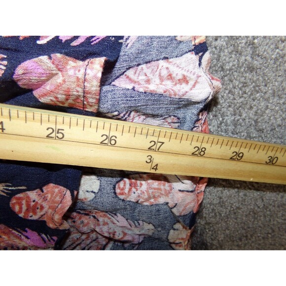 NWOT Agnes & Dora Sway top Feather Print Ruffle Tunic Small blue and pink - Picture 8 of 8